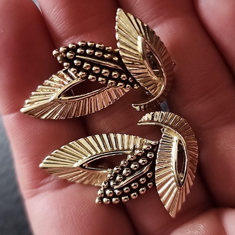 VTG Marboux clip on earrings